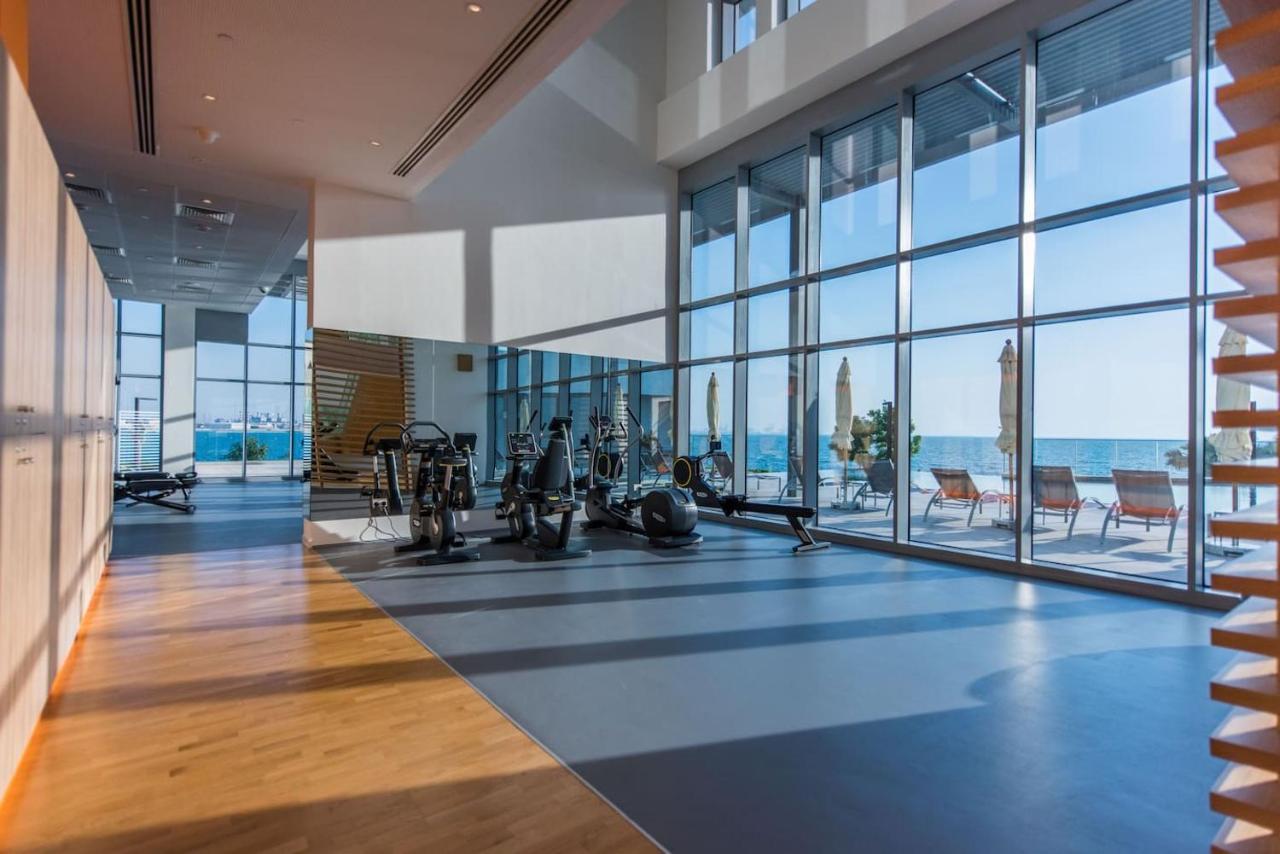 Spectacular 3 Bedroom Condo With Maids Room Facing The Dubai Eye Exterior foto