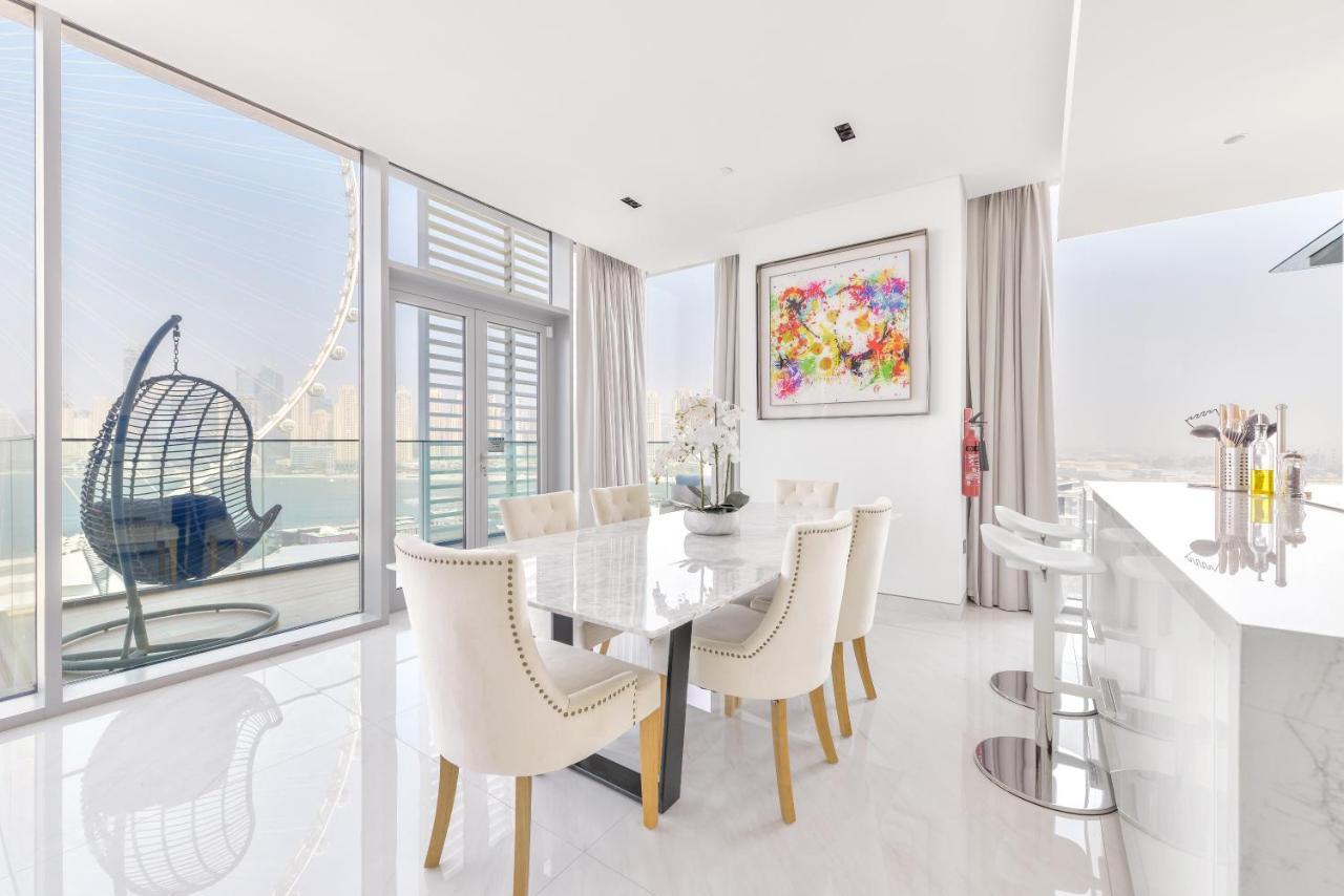 Spectacular 3 Bedroom Condo With Maids Room Facing The Dubai Eye Exterior foto