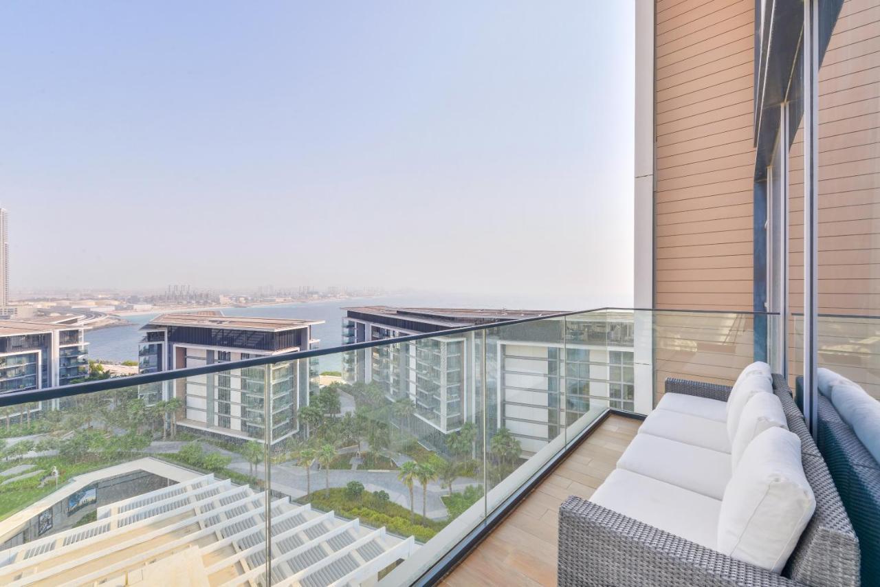 Spectacular 3 Bedroom Condo With Maids Room Facing The Dubai Eye Exterior foto