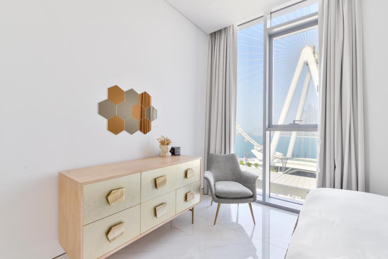 Spectacular 3 Bedroom Condo With Maids Room Facing The Dubai Eye Exterior foto